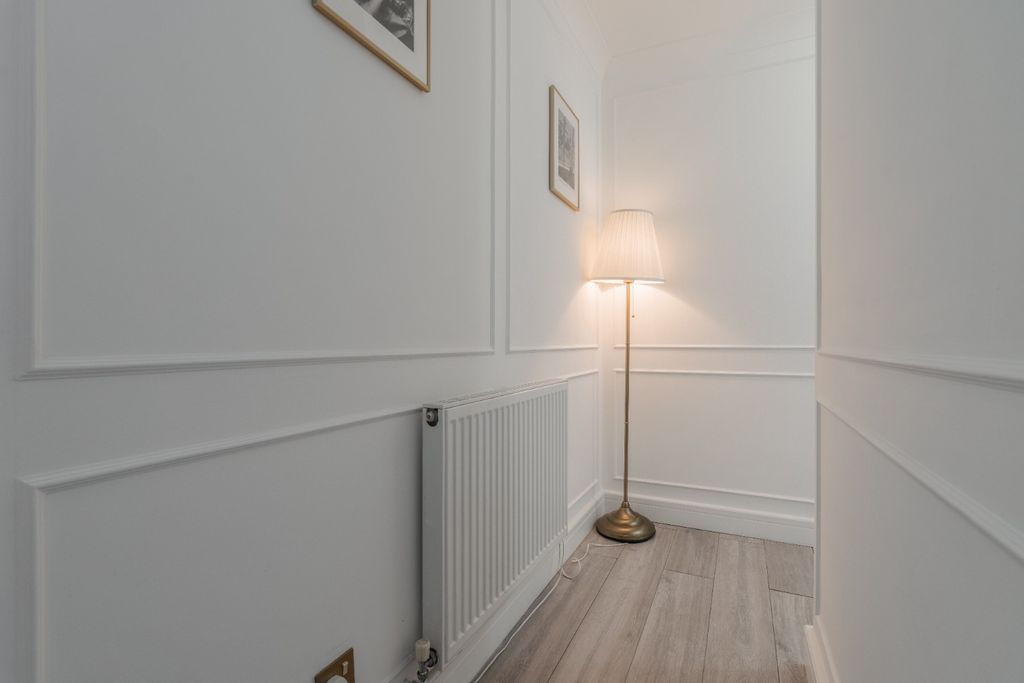 Additional image 8 of 1 bed flat for saleEssenden Road, Belvedere, Kent DA17