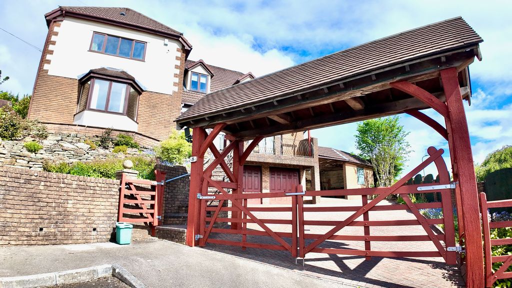 Additional image 14 of 4 bed detached house for saleAspen Avenue, Blackwood NP12