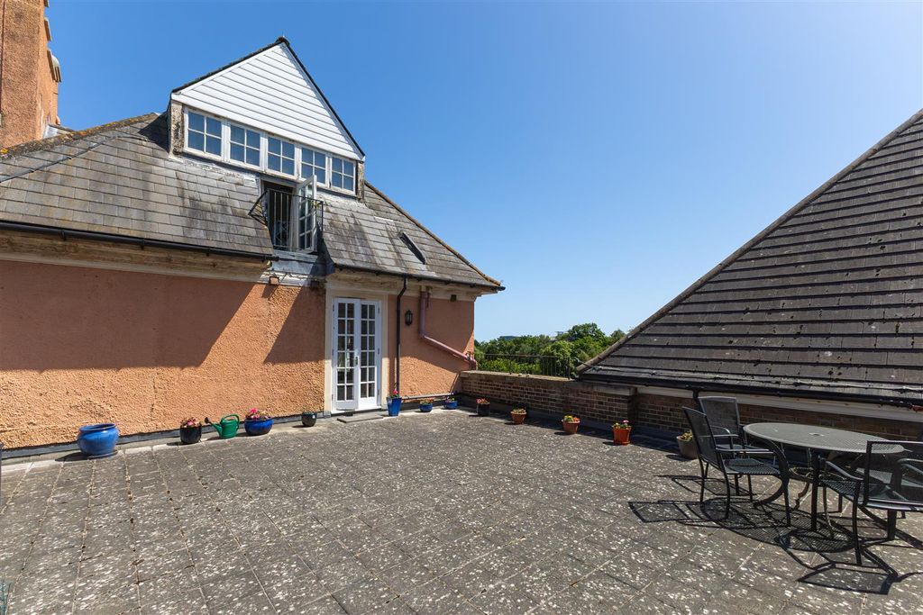 Additional image 21 of 3 bed flat for saleJames Walk, Bexhill-On-Sea TN40