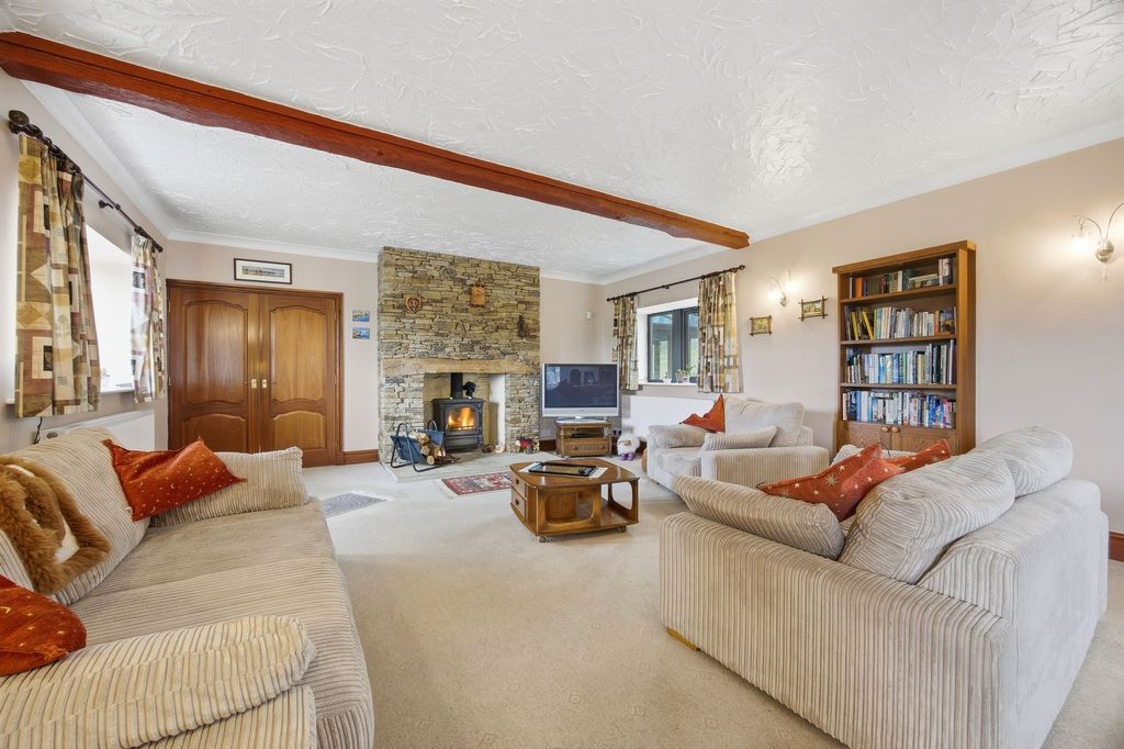 Additional image 6 of 5 bed detached house for saleMoss Farm, Blackwood Road, Bacup, Rossendale OL13