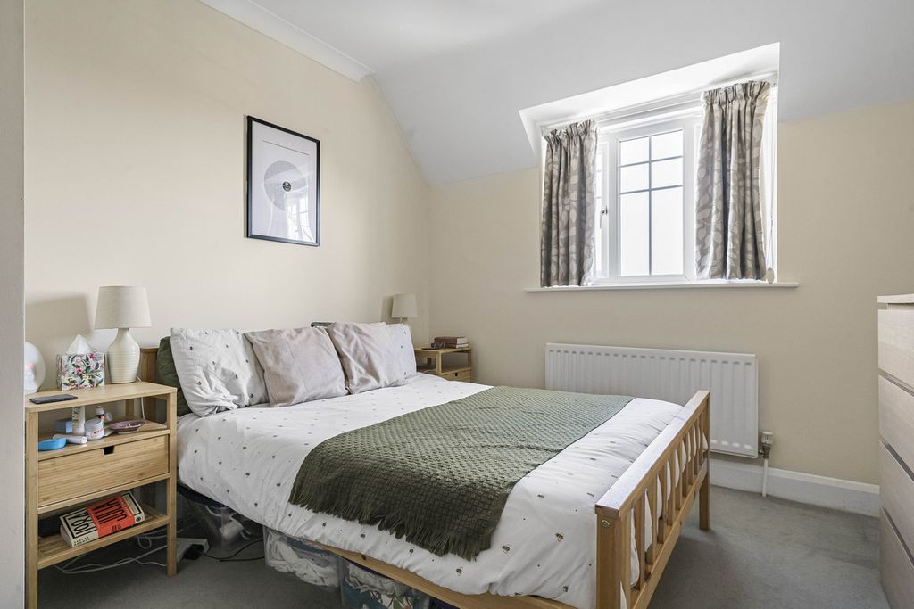 Additional image 7 of 2 bed flat for saleRiver View Terrace, Abingdon OX14