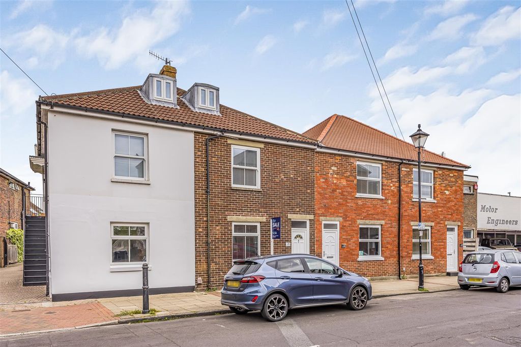 Additional image 18 of 2 bed flat for saleQueen Street, Emsworth PO10