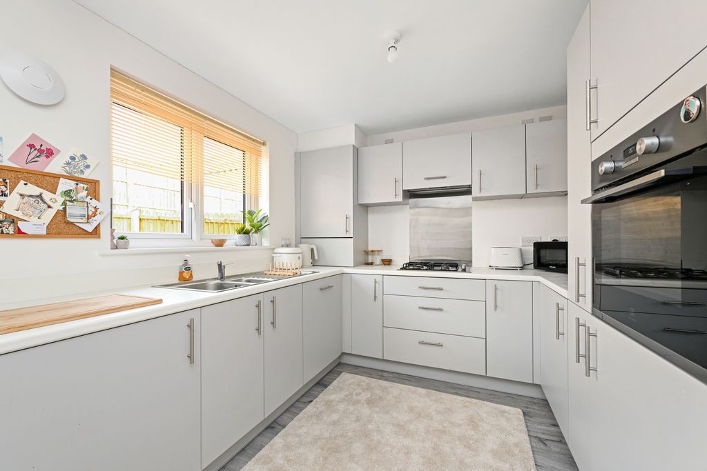 Additional image 5 of 3 bed end terrace house for sale48 Brocken Brigg Parkway, Gilmerton, Edinburgh EH17