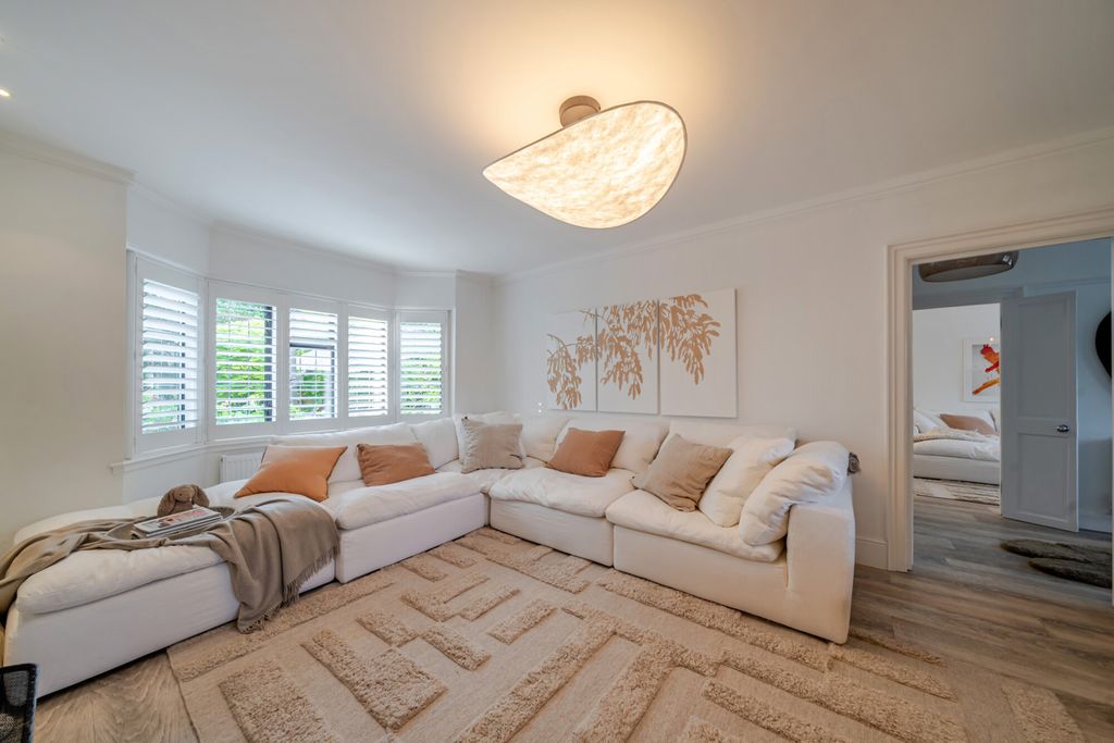 Additional image 8 of 6 bed detached house for saleShawfield Park, Bromley BR1