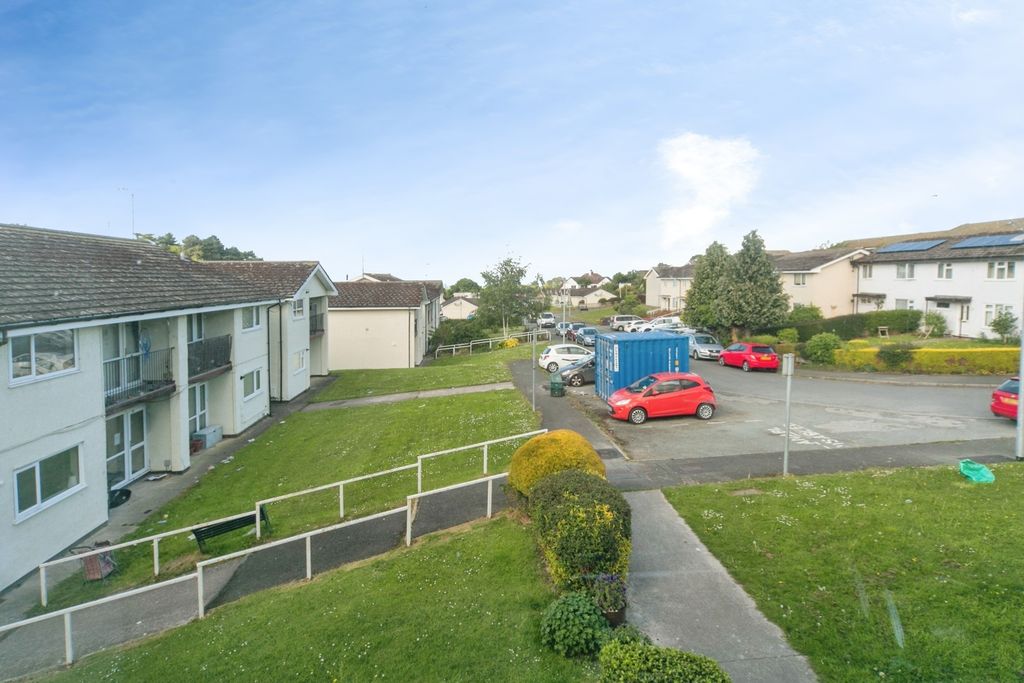 Additional image 12 of 2 bed flat for saleFfordd Bugail, Colwyn Bay, Conwy LL29