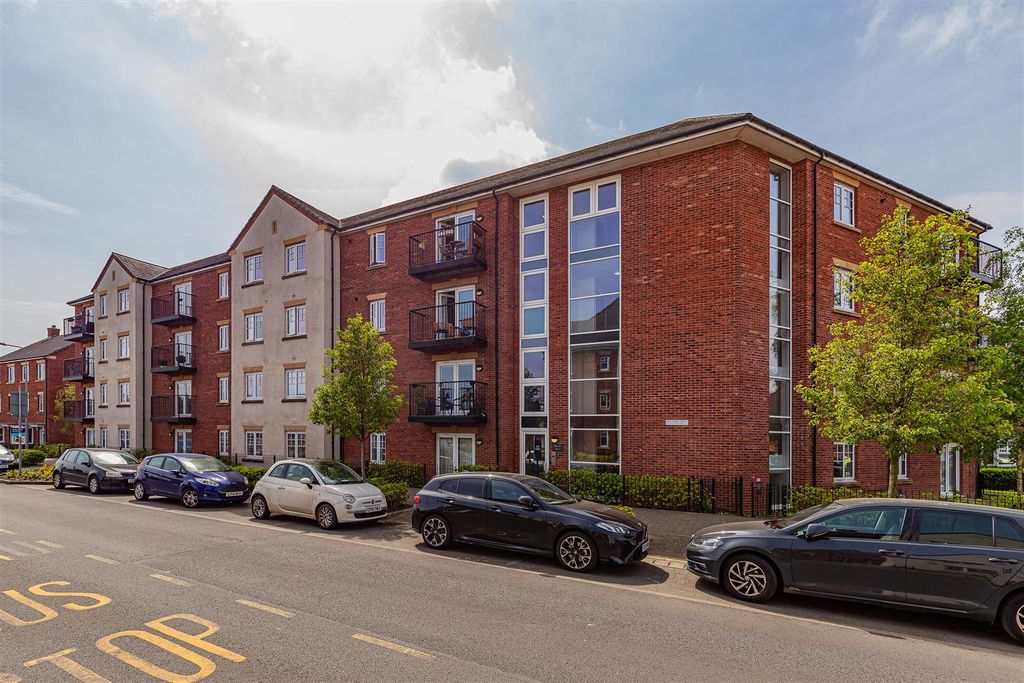 Additional image 16 of 2 bed flat for saleHawthorn House, The Boulevard, Canton, Cardiff CF11