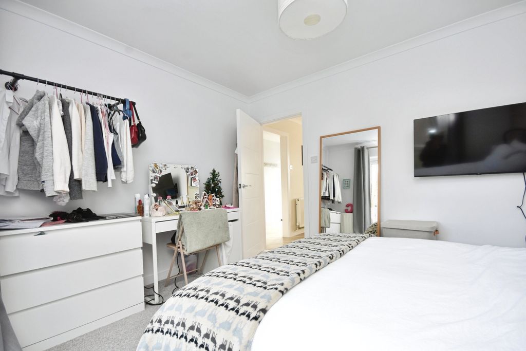 Additional image 10 of 4 bed detached bungalow for saleRosemary Avenue, Broadstairs, Kent CT10