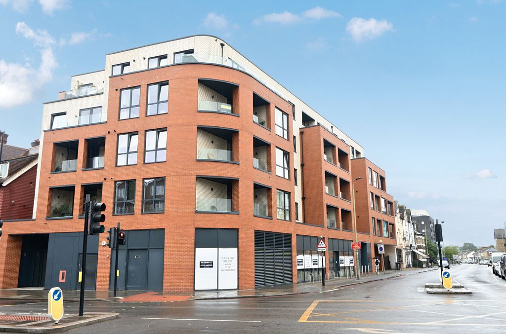 Additional image 13 of 1 bed flat for saleMasons Hill, Bromley, Kent BR2