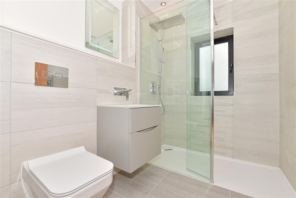 Additional image 8 of 2 bed flat for saleFitzroy Avenue, Broadstairs, Kent CT10