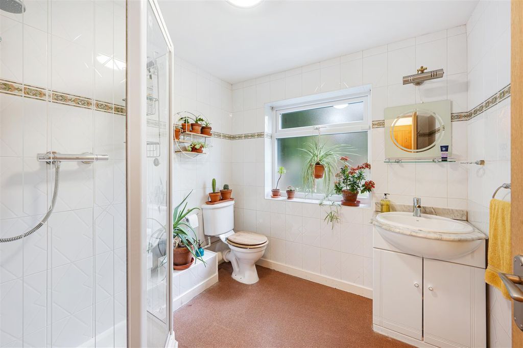 Additional image 12 of 4 bed town house for saleDunham Rise, Altrincham WA14