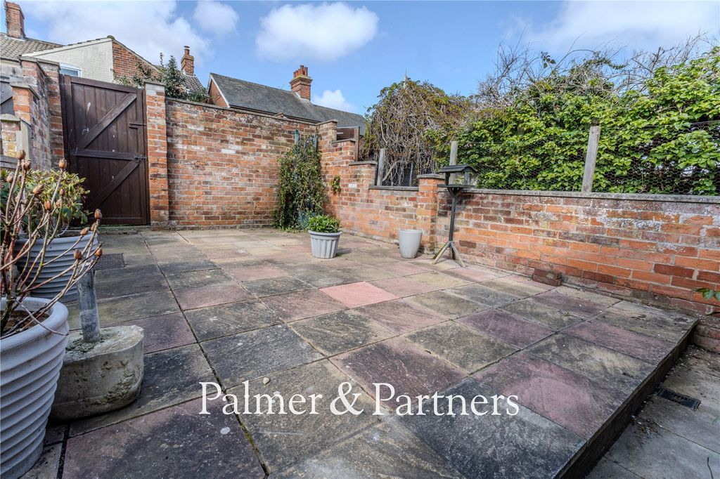 Additional image 13 of 2 bed end terrace house for saleCrown Street, Leiston, Suffolk IP16