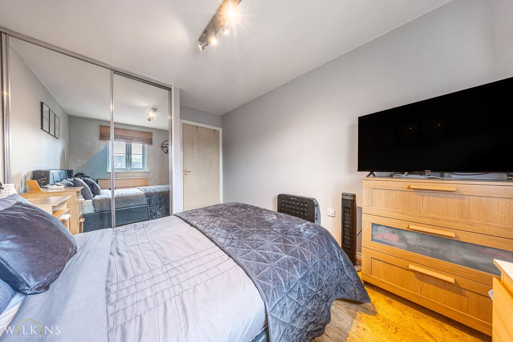Additional image 9 of 2 bed flat for saleMeander Close, Wilnecote, Tamworth, Staffordshire B77