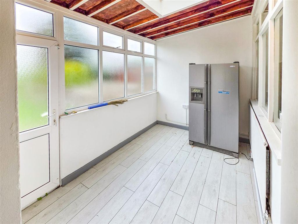 Additional image 6 of 4 bed end terrace house for saleWakemans Hill Avenue, London NW9