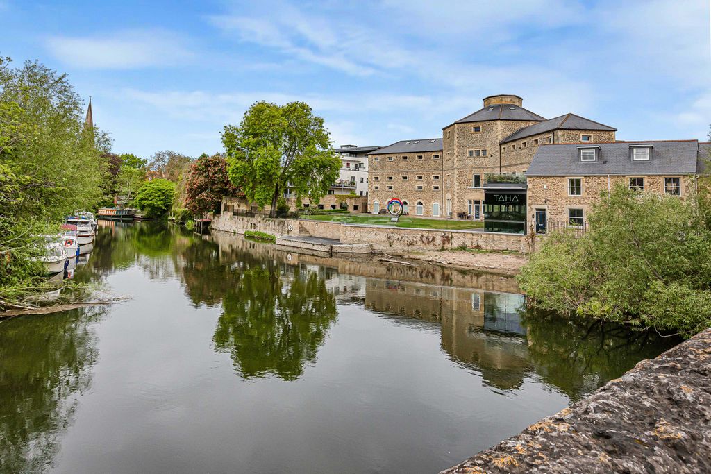 Additional image 25 of 2 bed flat for saleThe Old Gaol, Abingdon OX14