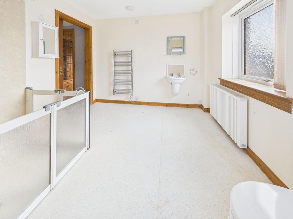 Additional image 24 of 3 bed detached house for sale65 Averon Road, Alness IV17
