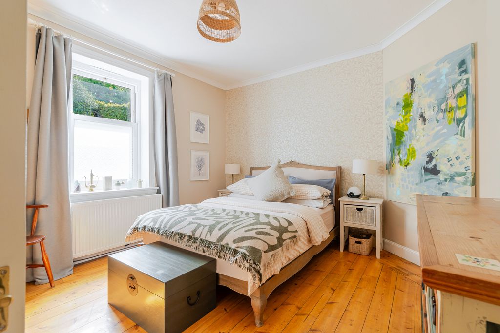Additional image 12 of 3 bed flat for sale3 Harlaw Road, Balerno, Edinburgh EH14