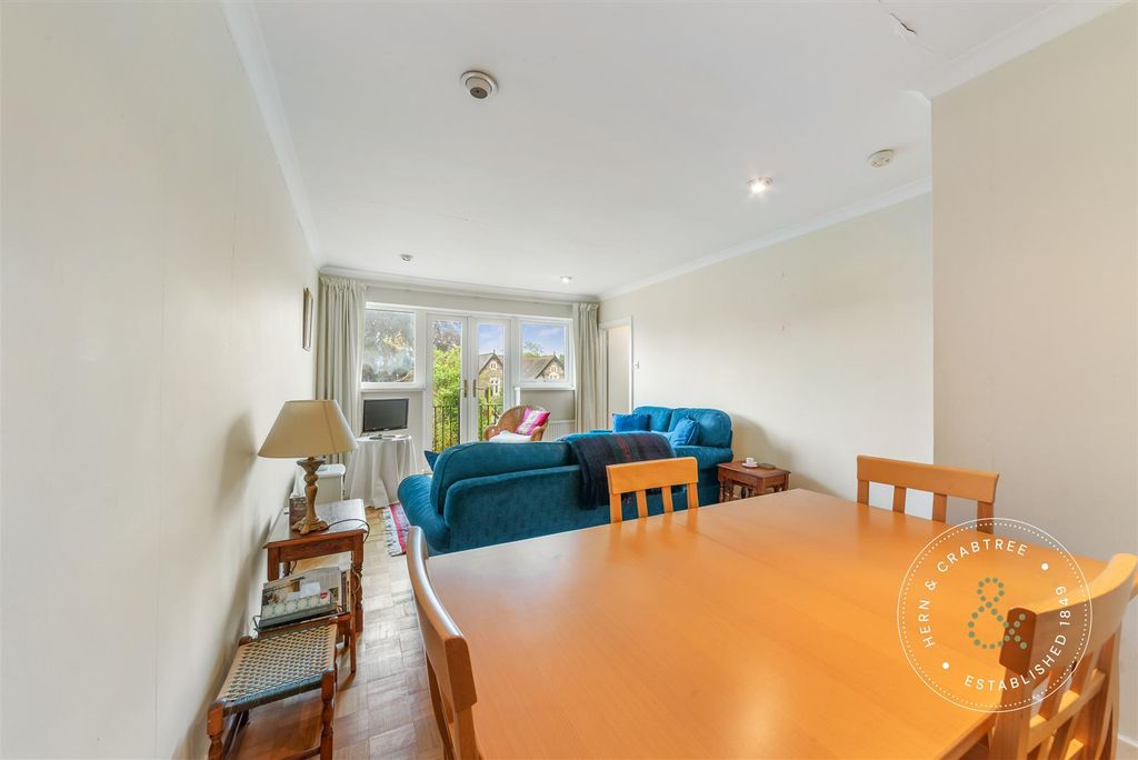 Additional image 4 of 2 bed flat for saleFairlawn Court, The Avenue, Llandaff, Cardiff CF5