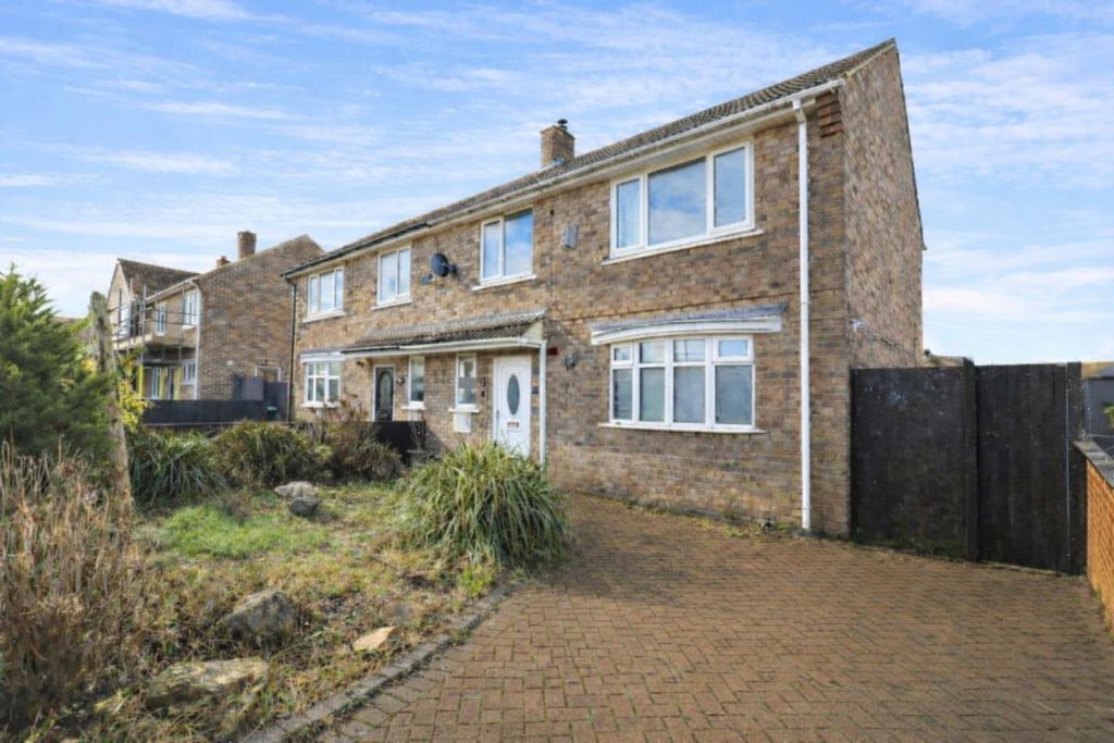 3 bed semi-detached house for saleHatfield Road, Billingham TS23