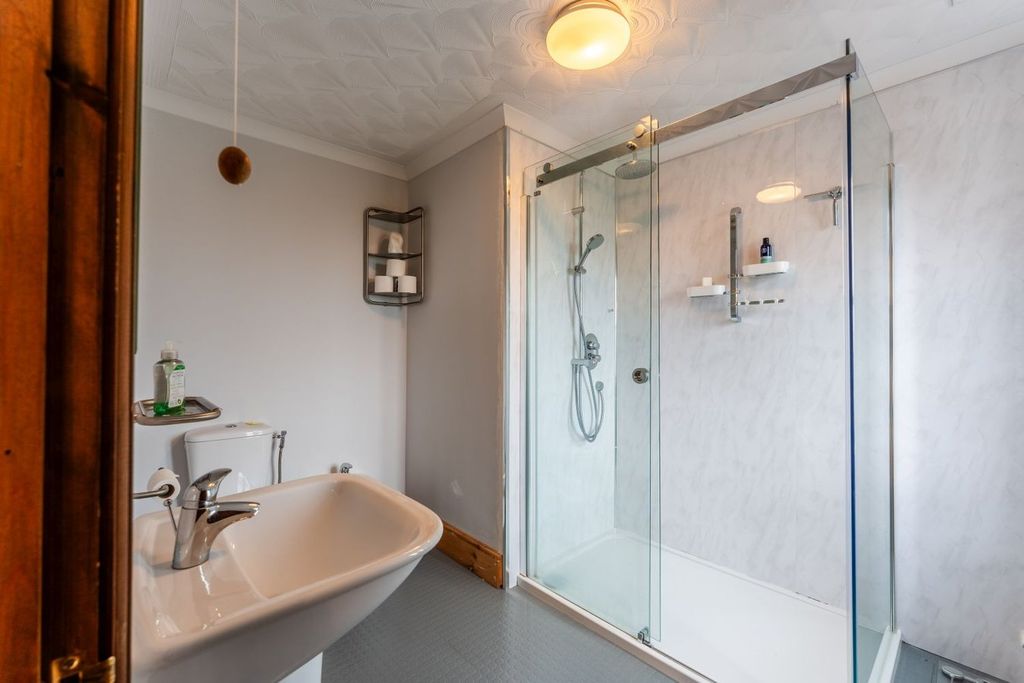 Additional image 8 of 3 bed detached bungalow for saleOld Trap Road, Gilwern, Abergavenny NP7