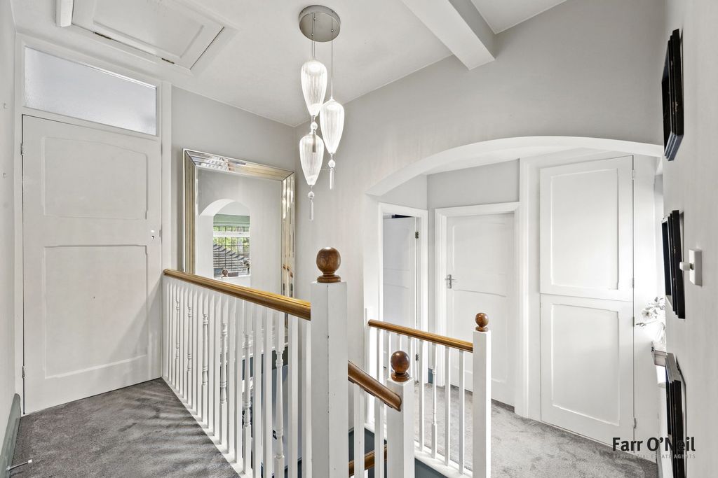 Additional image 17 of 4 bed semi-detached house for saleForest Side, Buckhurst Hill IG9