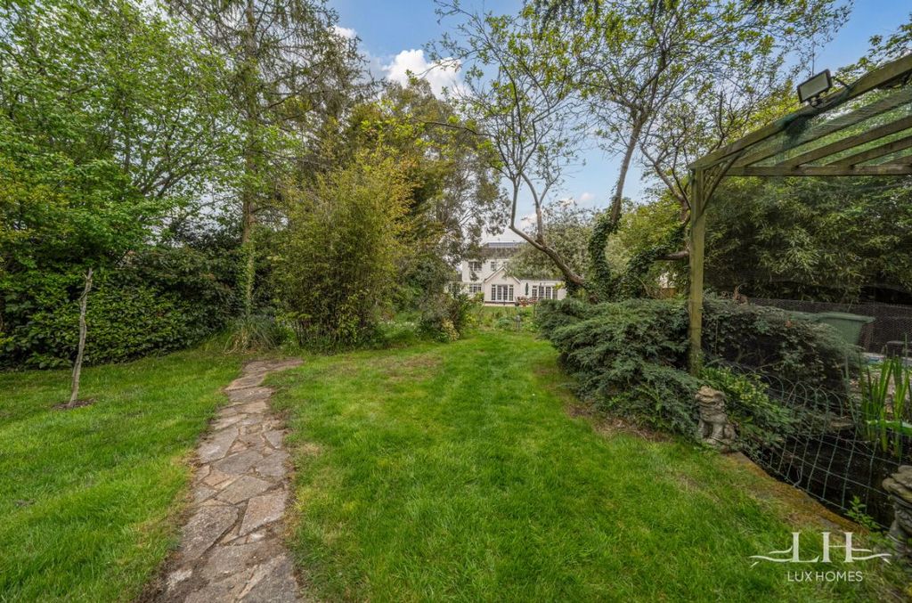 Additional image 34 of 4 bed detached house for saleNelmes Road, Emerson Park RM11