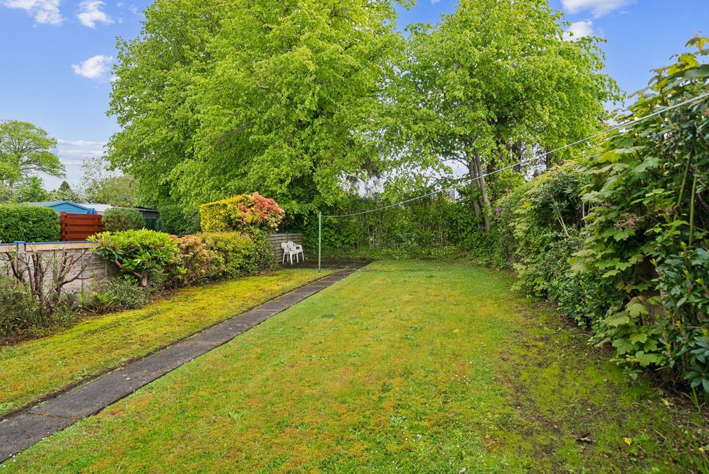 Additional image 2 of 3 bed flat for sale125A East Princes Street, Helensburgh G84