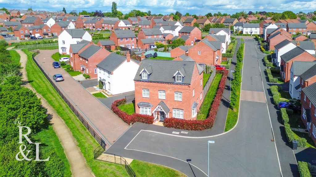 Additional image 2 of 5 bed detached house for saleDickinson Close, Ashby-De-La-Zouch LE65