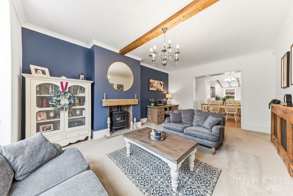 Additional image 17 of 5 bed semi-detached house for saleChurch Street, Brierley, Barnsley S72