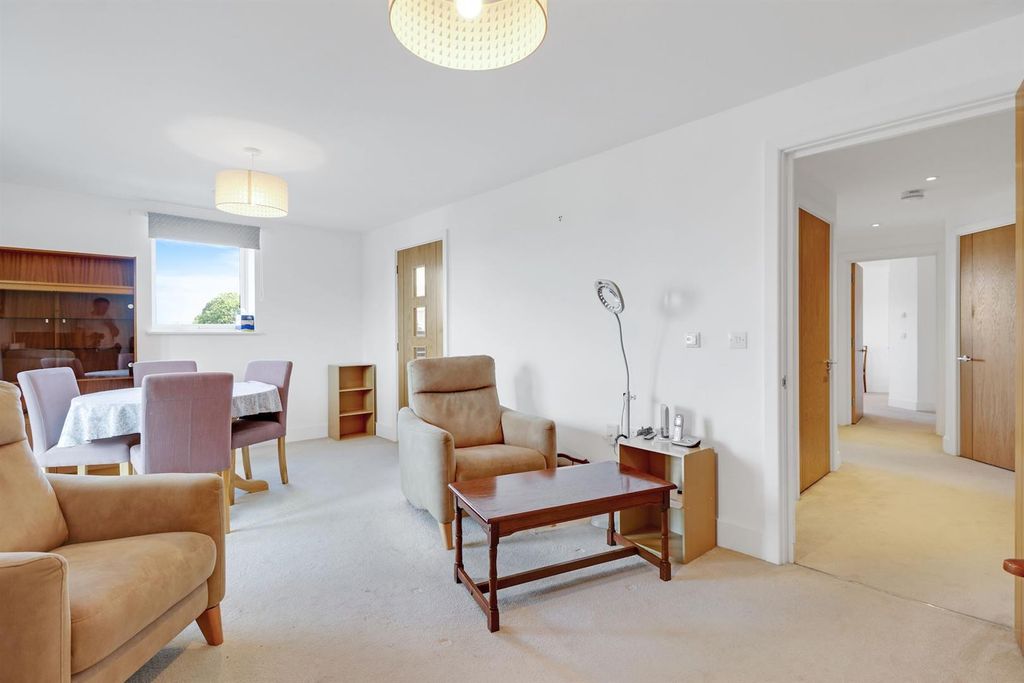 Additional image 14 of 2 bed flat for saleAlbion Road, Bexleyheath DA6