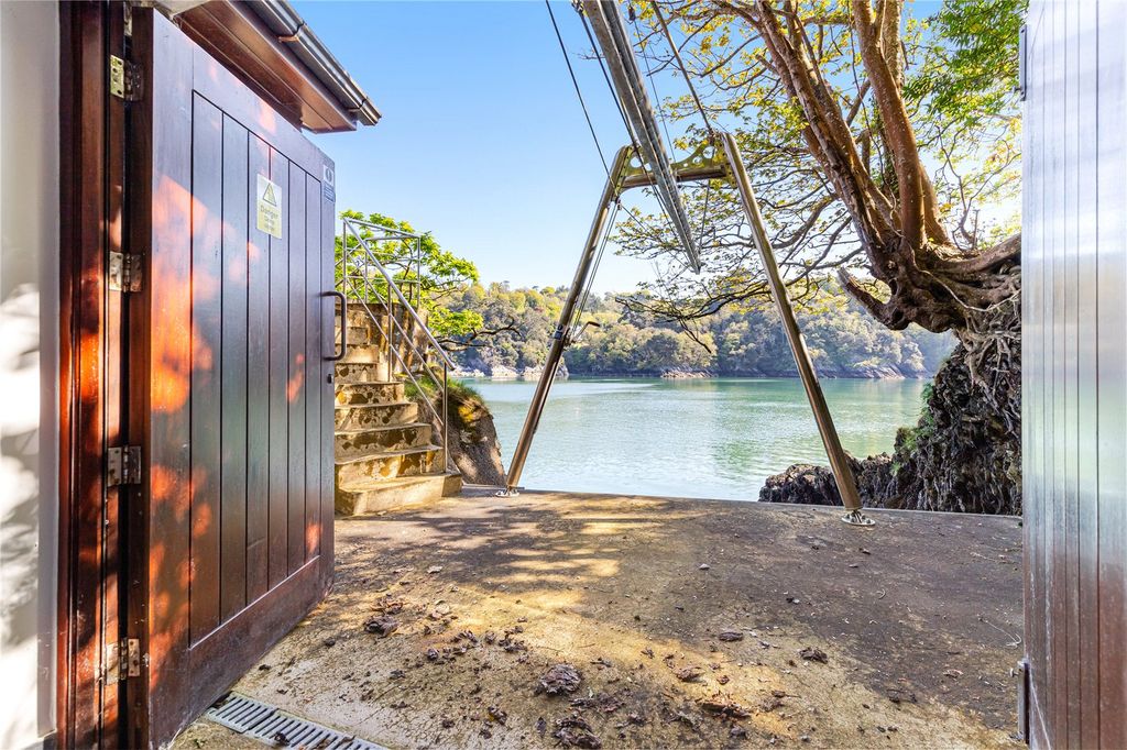 Additional image 14 of 3 bed detached house for saleCastle Road, Dartmouth, Devon TQ6