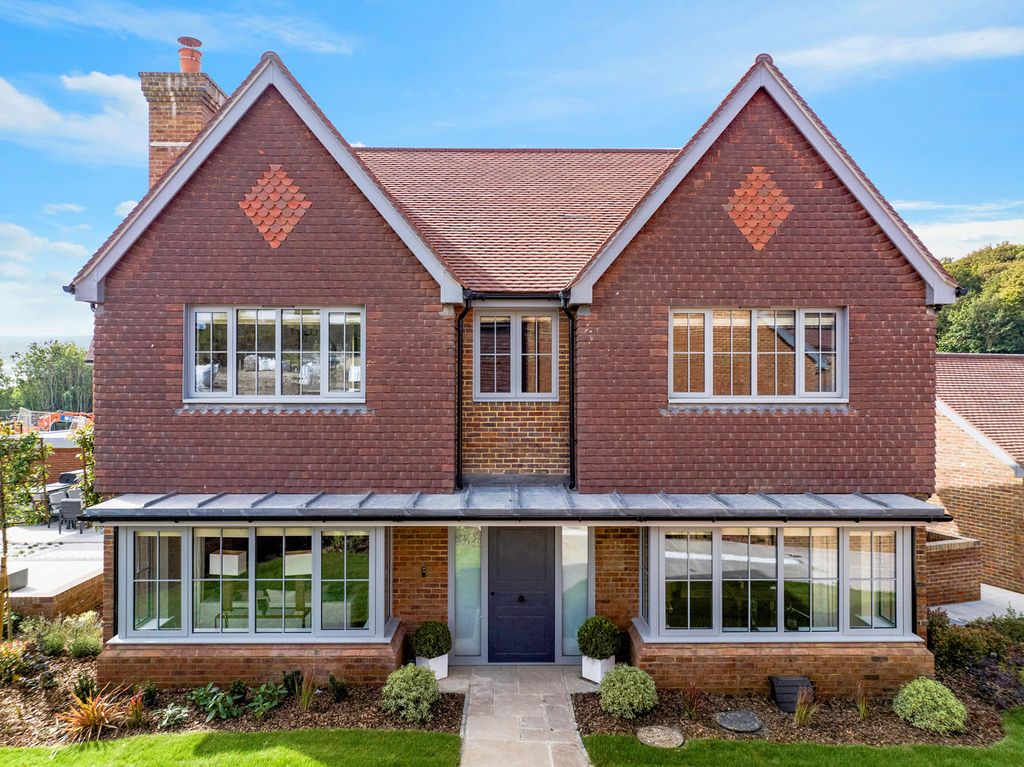 4 bed detached house for saleSkylarks, Brighton BN2