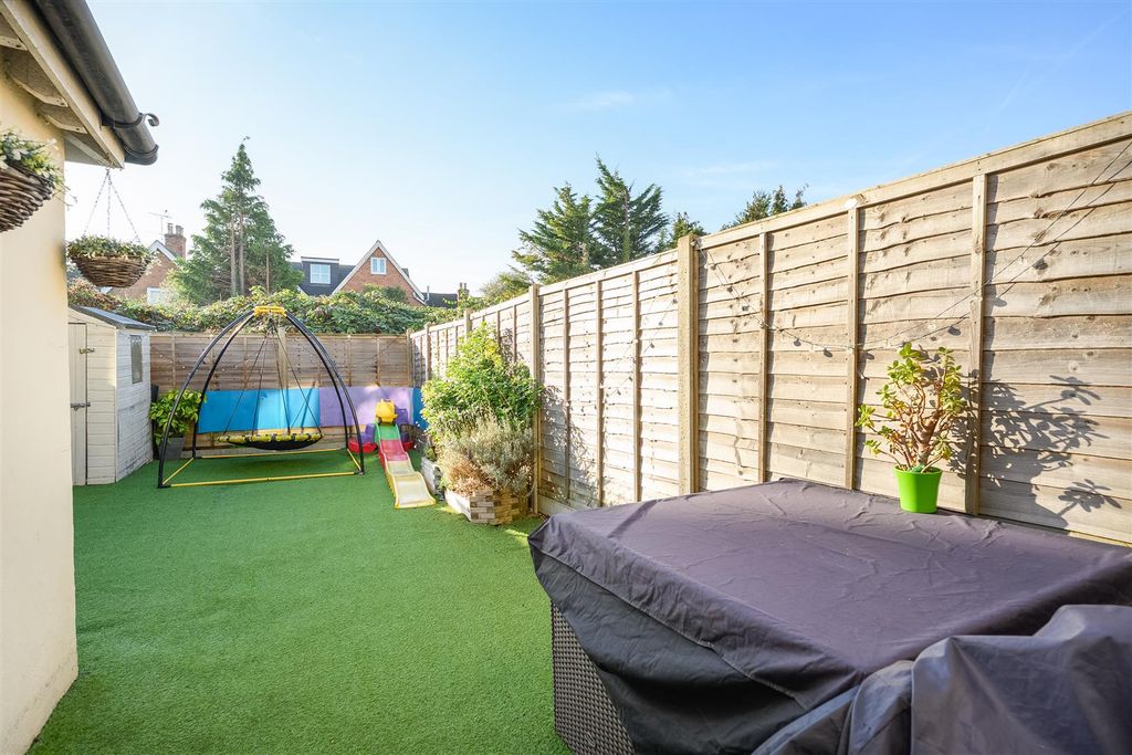 Additional image 4 of 3 bed end terrace house for saleAlexandra Road, Addlestone KT15