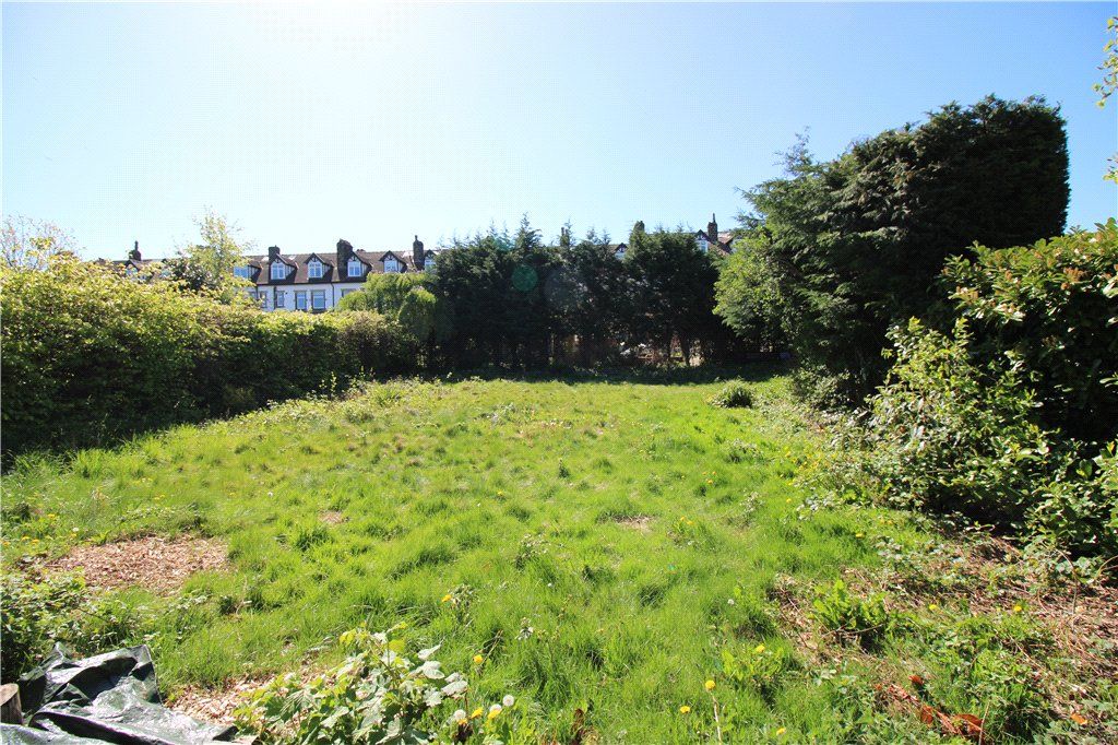Land for saleHolme Grove, St. Johns Road, Ilkley, West Yorkshire LS29