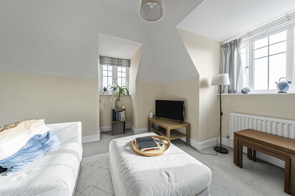 Additional image 12 of 2 bed flat for saleRiver View Terrace, Abingdon OX14