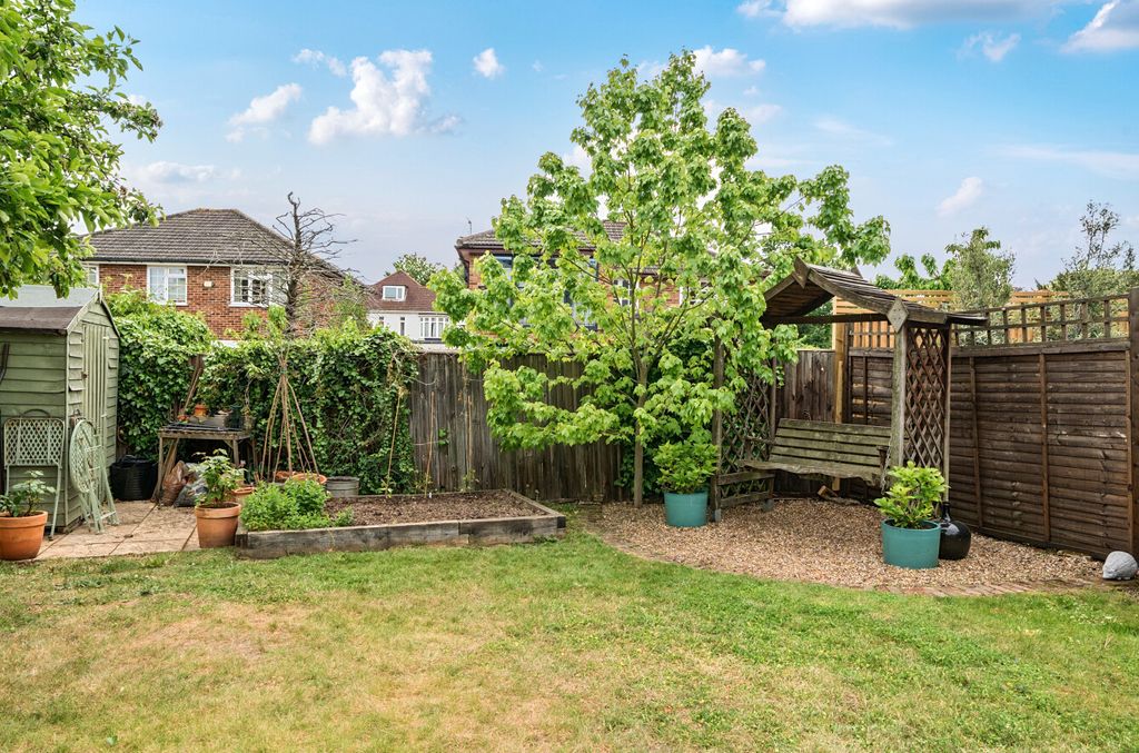 Additional image 17 of 3 bed semi-detached house for saleNew Farm Avenue, Bromley BR2