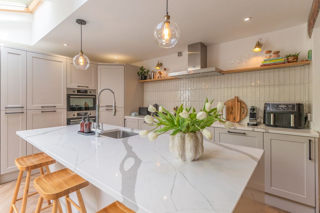 Additional image 2 of 4 bed semi-detached house for saleFields Park Avenue, Newport NP20