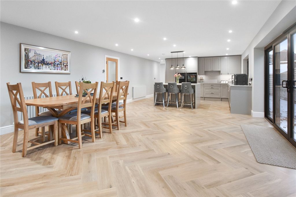 Additional image 9 of 5 bed bungalow for saleWoodlands Park, Bexley, Kent DA5