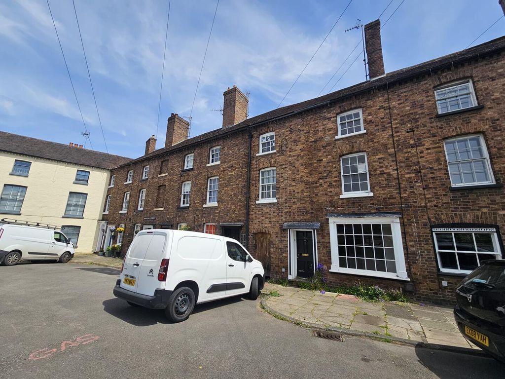2 bed terraced house for saleHospital Street, Bridgnorth WV15