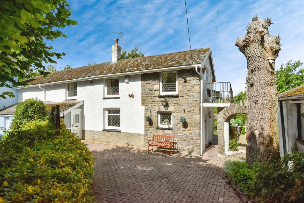 Additional image 4 of 4 bed semi-detached house for saleCrichton Cottage, Abernant, Aberdare CF44