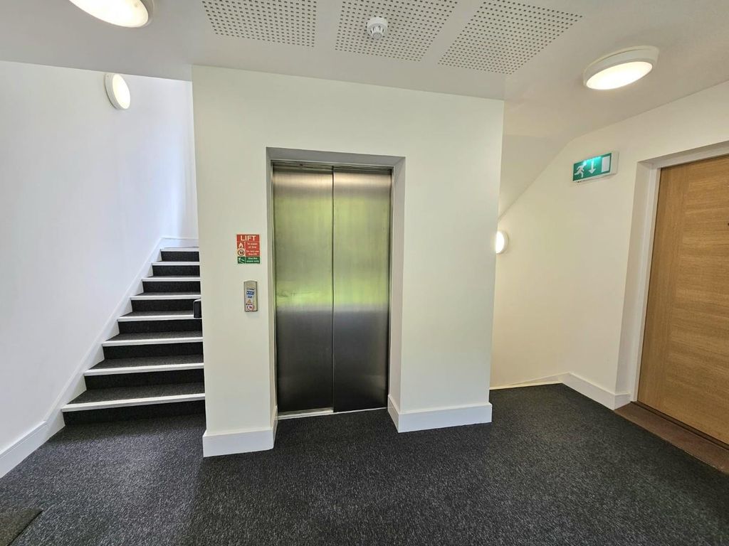 Additional image 15 of 2 bed flat for saleAshton Lane, Dursley GL11