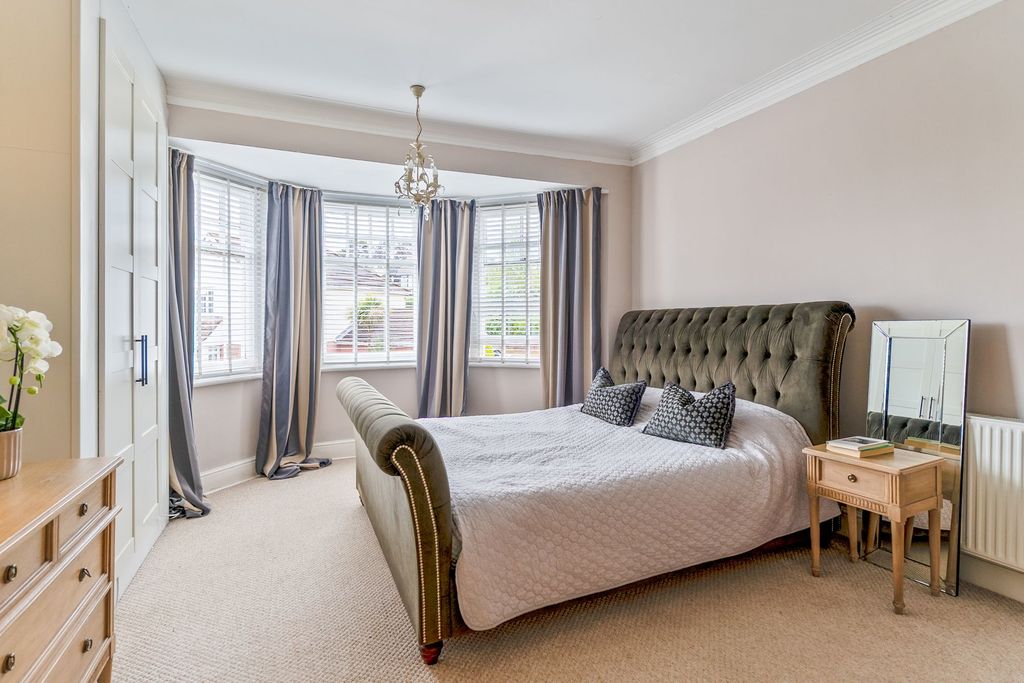 Additional image 21 of 4 bed semi-detached house for saleFields Park Avenue, Newport NP20