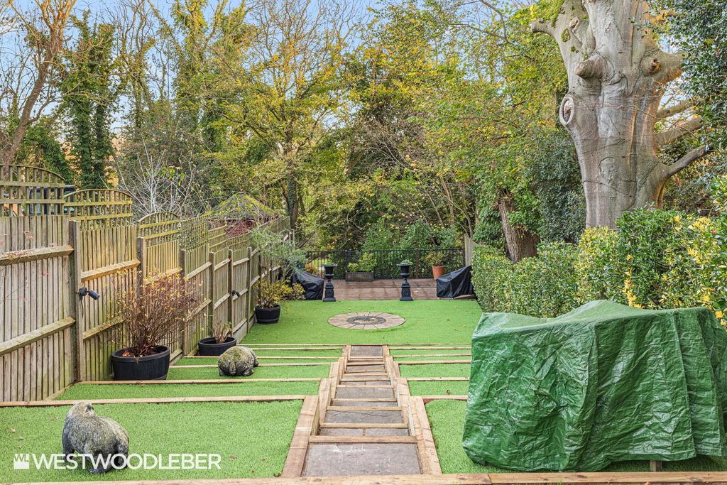 Additional image 46 of 4 bed detached house for saleStation Road, Broxbourne EN10