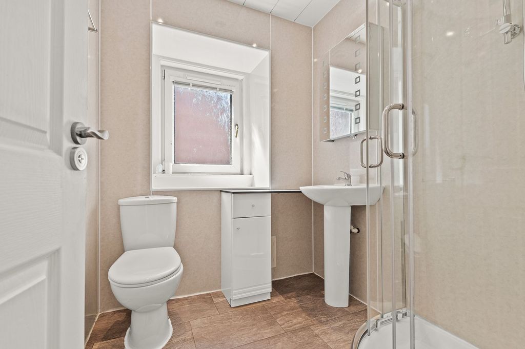 Additional image 9 of 2 bed flat for saleHunter Street, Auchterarder PH3