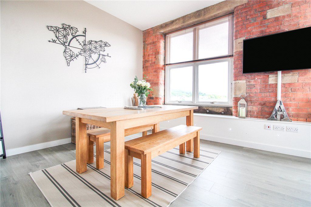 2 bed flat for saleBroughton Road, Skipton, North Yorkshire BD23 photo 3