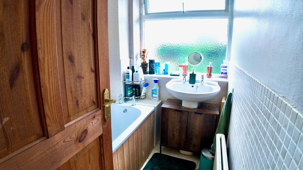 Additional image 19 of 3 bed semi-detached house for saleSt. Davids Road, Maesycwmmer CF82