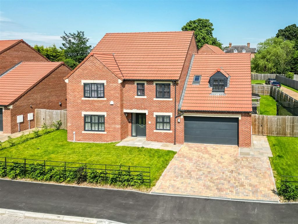 5 bed detached house for saleRomangate, Middleton St. George, Darlington DL2
