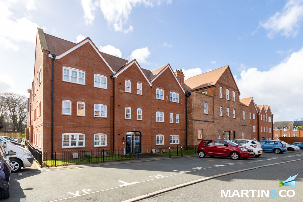 1 bed flat for saleMacniece Close, Selly Oak B29
