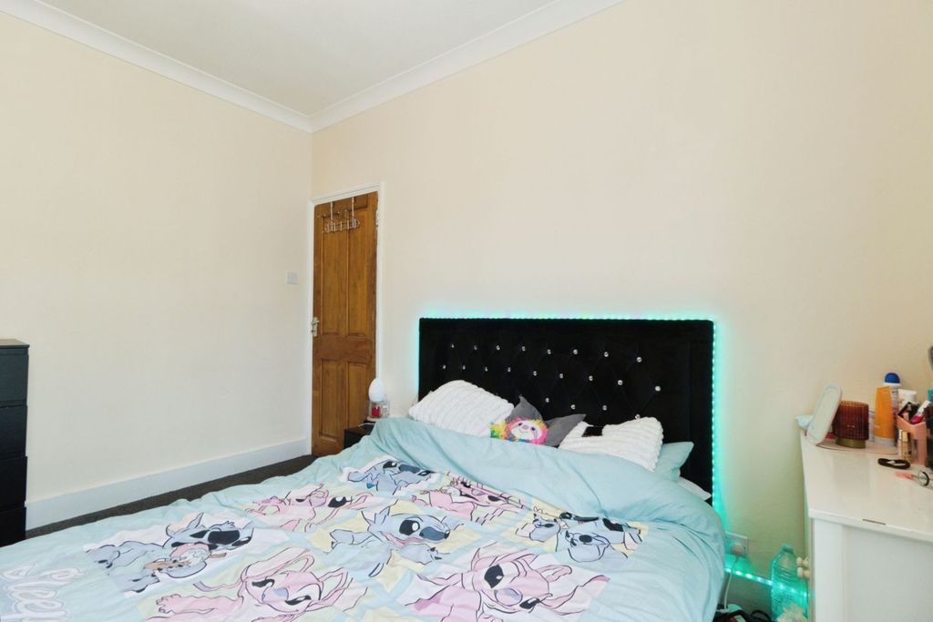 Additional image 14 of 3 bed semi-detached house for saleOrchard Road, Belvedere DA17