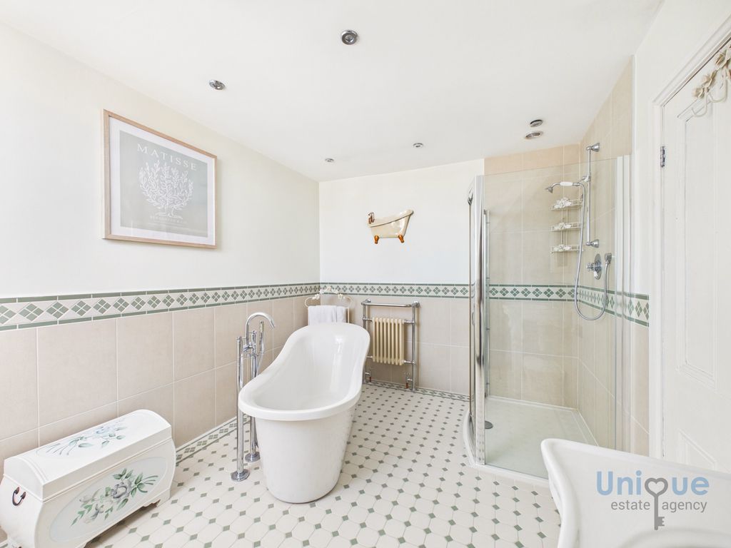 Additional image 24 of 5 bed semi-detached house for saleHeadroomgate Road, Lytham St. Annes FY8