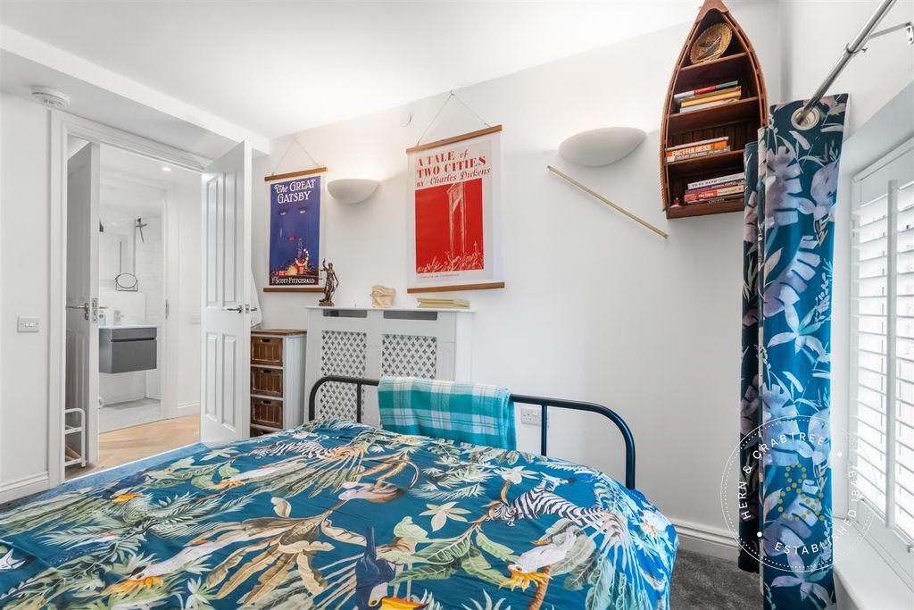 Additional image 7 of 1 bed flat for saleThe Hamiltons, Cathedral Road, Pontcanna, Cardiff CF11